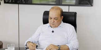 Governador nomeia Fernanda Falcomer para a Subsecretaria de Saúde Mental do DF e convoca 20 psiquiatras