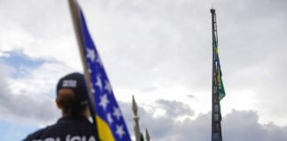 Primeira Troca da Bandeira Nacional de 2025 abre calendário cívico e atrai visitantes à Praça dos Três Poderes
