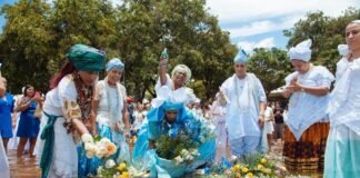 Festa das Águas chega à sexta edição celebrando Iemanjá na Praça dos Orixás