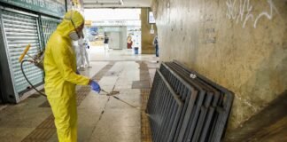 Rodoviária, feiras e estações de metrô do DF recebem ações de reforço no combate à dengue