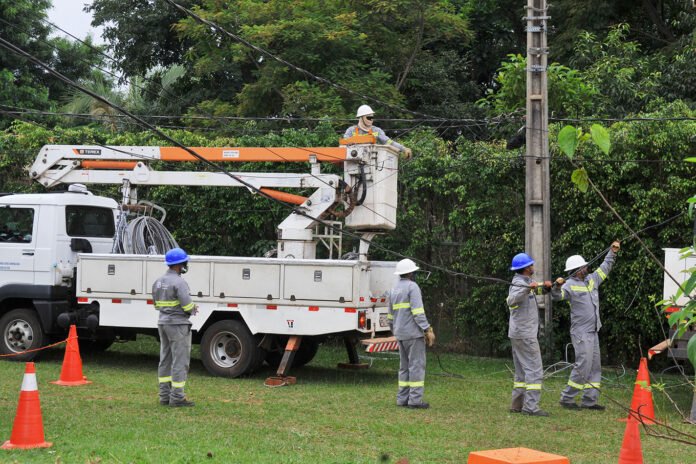 Manutencao.-Desligamento.-CEB-NEOENERGIA.-Foto-Arquivo-Agencia-Brasilia-2.jpg