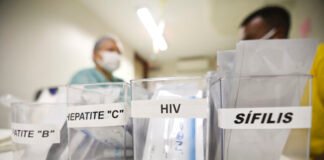 Novos autotestes de HIV começam a ser distribuídos no Distrito Federal