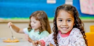Férias escolares: veja como manter alimentação saudável das crianças