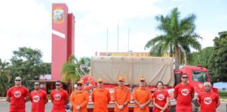 Bombeiros do DF partem para missão de resgate subaquático em Minas Gerais