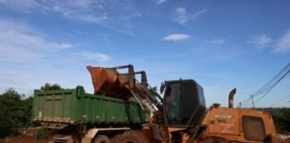 Mais de 1.600 toneladas de descarte irregular são recolhidas em Samambaia e Santa Maria