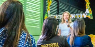 Educação lança programa de formação continuada para professores da EJA