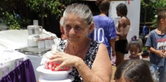 GDF oferece suporte e benefícios socioassistenciais às famílias atingidas por incêndio no Recanto das Emas