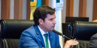Robério Negreiros assume liderança do Bloco União Democrático
