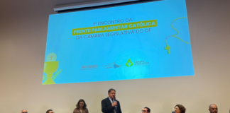 CLDF realiza 1º Encontro da Frente Parlamentar Católica de Brasília