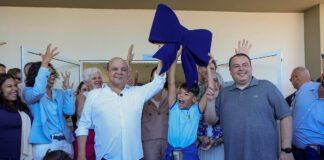 Governador inaugura segunda escola integral bilíngue em Libras-Português do DF
