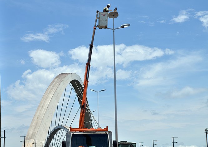 CEB-Ponte-JK-Foto-Gilberto-Alves-1.jpg