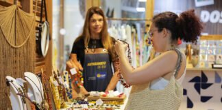 Apoio do GDF impulsiona artesanato brasiliense, e arrecadação do setor registra alta de 33% em 2024