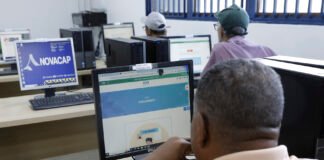 Projeto Saber sem Idade promove aulas do ensino básico para colaboradores da Novacap