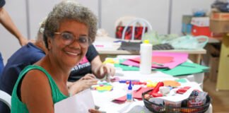 Olhar Para o Futuro: Projeto mulheres desenvolve atividades infantis para filhos e netos