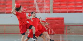 Conhece o dodgeball? Bombeiros do DF são referência no esporte e se preparam para competição nos EUA