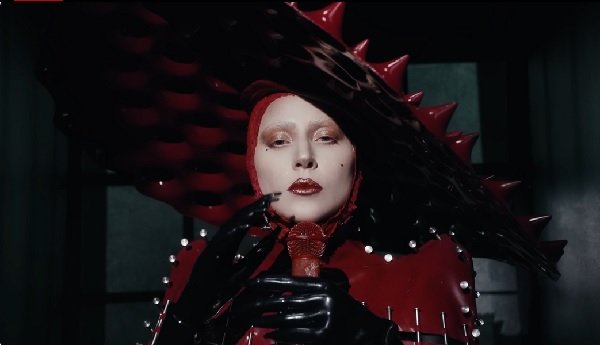 Prefeito do Rio confirma show de Lady Gaga em 3 de maio
