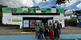 Unidade móvel de atendimento jurídico itinerante marca presença no Encontro de Novos Prefeitos e Prefeitas