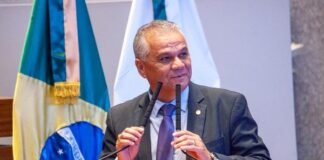 Pastor Daniel de Castro elogia GDF mas critica derrubadas na 26 de Setembro
