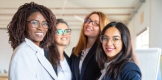 Pesquisa aponta maior participação das mulheres no mercado de trabalho do DF em 2024