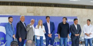 GDF ultrapassa a marca de mil escrituras e contratos celebrados para regularização de empresas