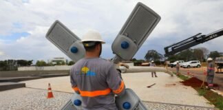 Drenar DF: Praça Internacional da Paz, no Setor de Embaixadas Norte, ganha iluminação pública