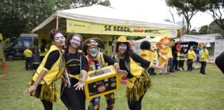 Campanha educativa conscientiza contra o perigo de dirigir depois de consumir álcool