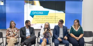 Profissionais da saúde e da assistência social debatem estratégias para idosos em acolhimento