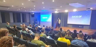 Servidores participam de treinamento sobre a RedeSIM