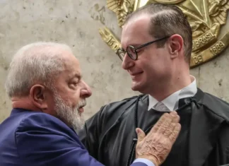 Prorrogação só vale para urnas que estavam abertas
