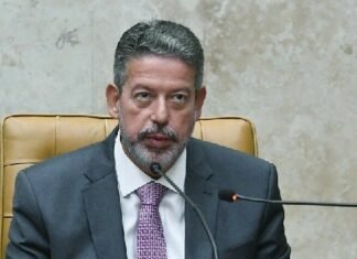 PP e União Brasil podem se juntar para formar uma nova sigla