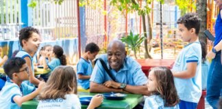 Delegação sul-africana conhece práticas de alimentação saudável na Escola Classe Monjolo