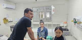 Estudantes de enfermagem fazem curso de capacitação ofertado pelo IgesDF