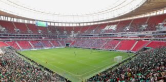 Com entrada e transporte gratuitos, final do Candangão reúne milhares de brasilienses na Arena BRB Mané Garrincha