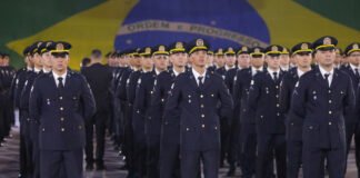 GDF reforça pedido de reajuste dos policiais e envia estudo de impacto ao governo federal