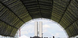 Contagem regressiva: População se prepara para curtir atrações locais e nacionais nos 65 anos de Brasília