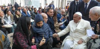 Governador Ibaneis Rocha lamenta morte do papa Francisco