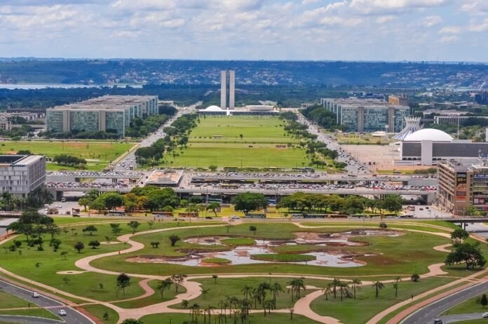 Esplanada-dos-Ministerios-_-Foto-Arquivo-Agencia-Brasilia.jpeg