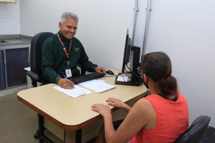 Jose_Jackson_-_Medico_3-Foto_Agencia-Saude-DF-1.jpg