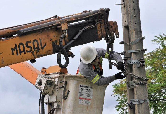 Manutencao.-Desligamento.-CEB-NEOENERGIA.-Foto-Arquivo-Agencia-Brasilia-10.jpg