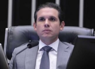 Oposição articula reunião com Hugo nesta terça (1º) para debater anistia