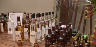 GDF apresenta cachaças brasilienses à comunidade diplomática