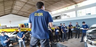 Agentes participam de curso para classificação de veículos envolvidos em sinistros de trânsito
