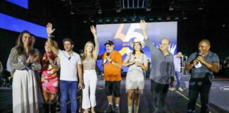 Música e muita diversão animam o público no primeiro dia da festa dos 65 anos de Brasília