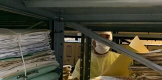 Reeducandos ajudam a preservar a história da capital por meio da restauração e arquivo de documentos