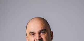 Dr. Evandro Dal Molin vem lutando há 11 anos pelo Paraná em Brasília