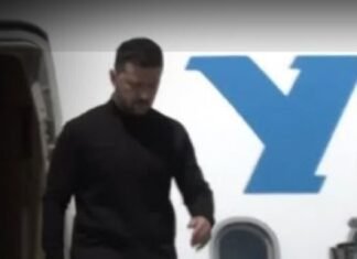 Zelensky chega à Turquia enquanto delegações ucranianas e russas se reúnem
