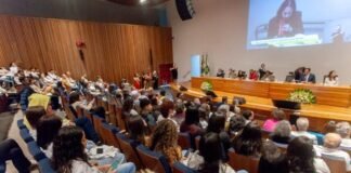 Deputadas defendem aumento da representatividade feminina no parlamento
