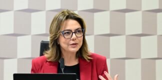 Lei relatada pela Senadora Leila garante ampliação do direito à cirurgia reparadora da mama