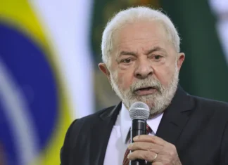 MDB se divide: 16 estados e DF contrários a Lula