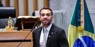Fábio Felix quer derrubar veto a projeto de combate à desigualdade ambiental no DF